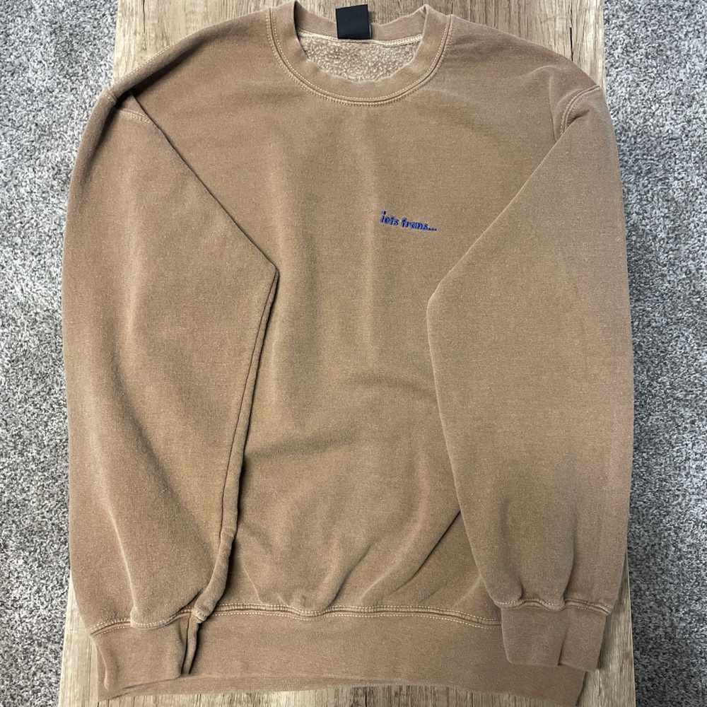 Light brown iets frans… crewneck